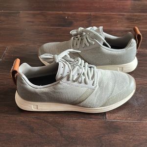 York Athletics The Henry Sweatshirt women’s sneakers